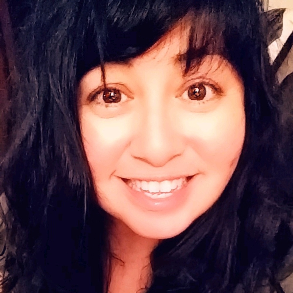 Meet your Posher, Gayle